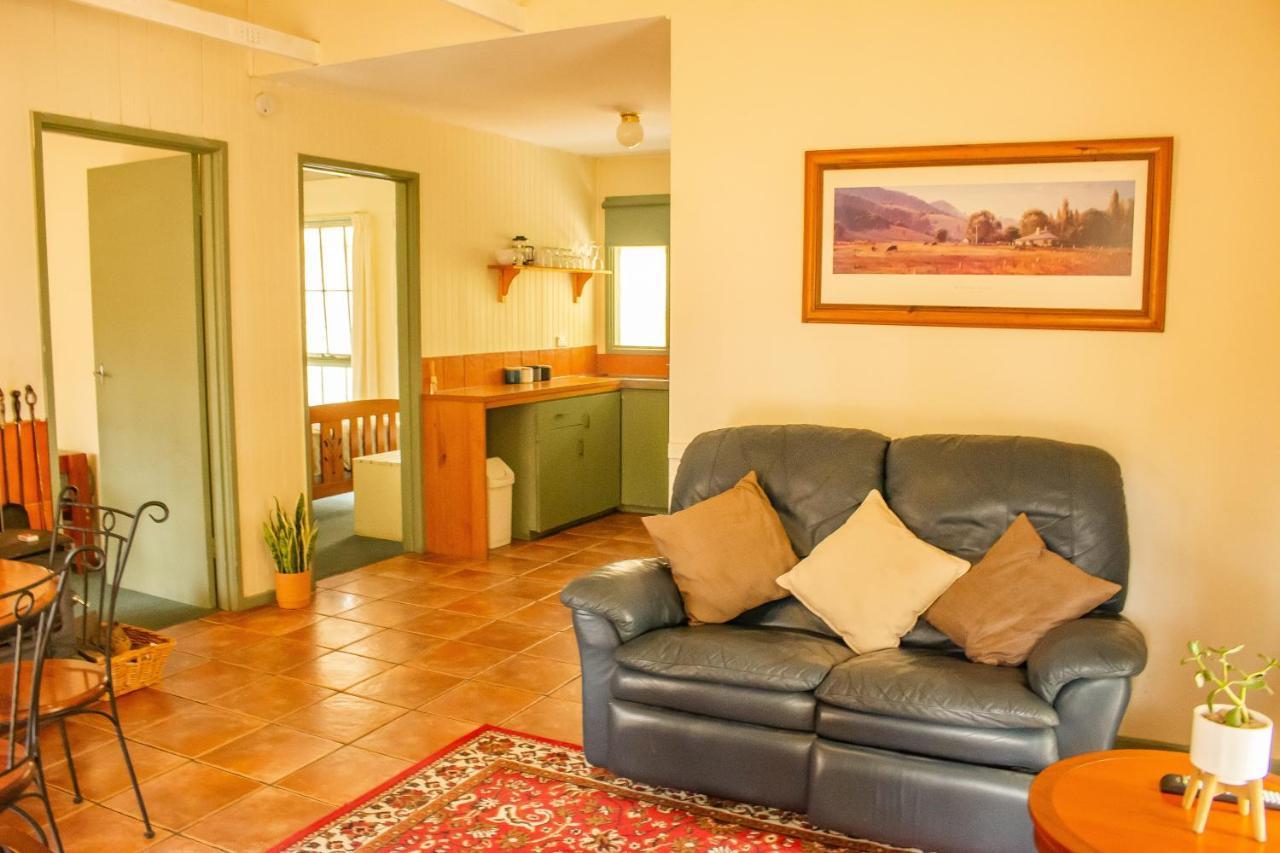 Kalimna Woods Cottages Лейкс Ентранс Екстериор снимка